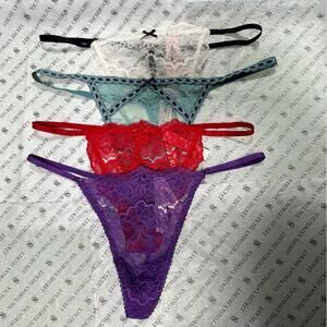 Victoria’s Secret Lace V-String Panty set